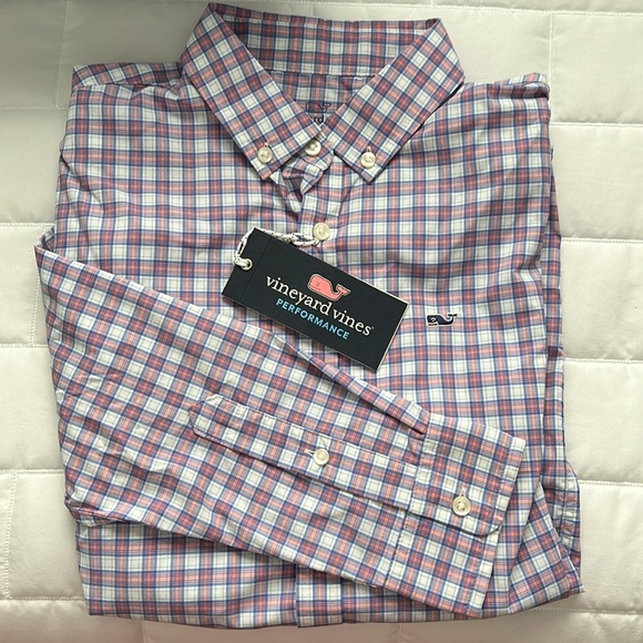 NWT BOYS Vineyard Vines long sleeve button down shirt M performance material - Picture 2 of 3